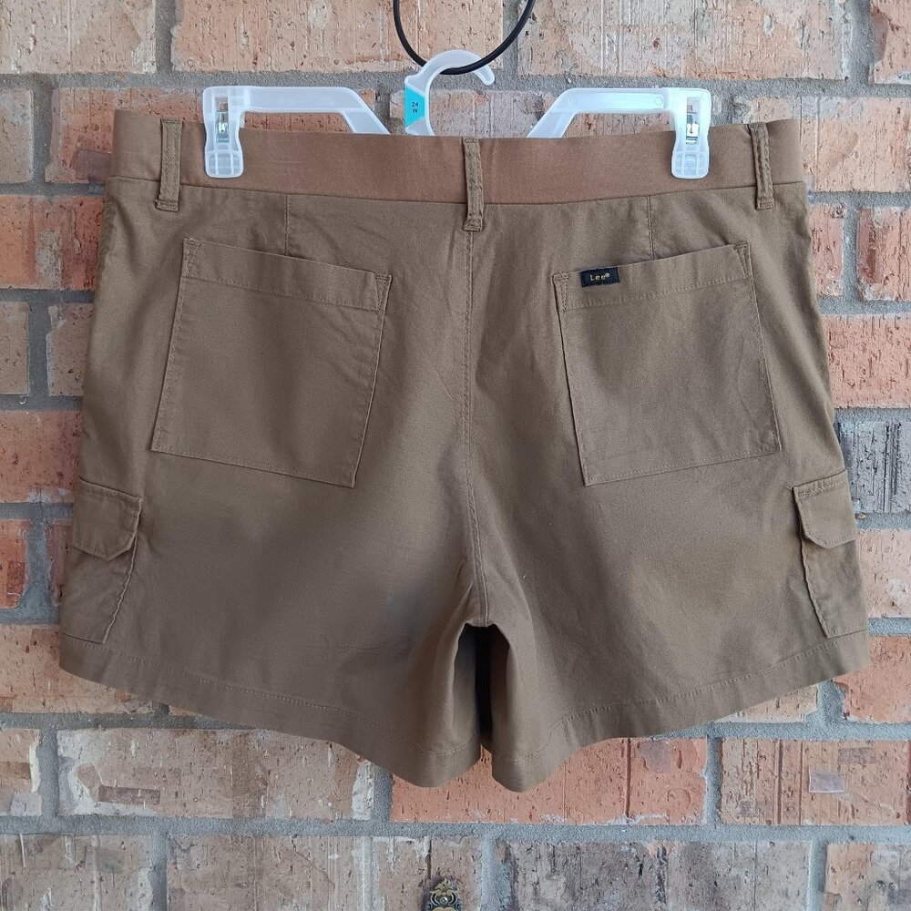 Lee Womens 5 Inch Comfort Waistband Shorts Size 18 Kangaroo Brown - Picture 4 of 8
